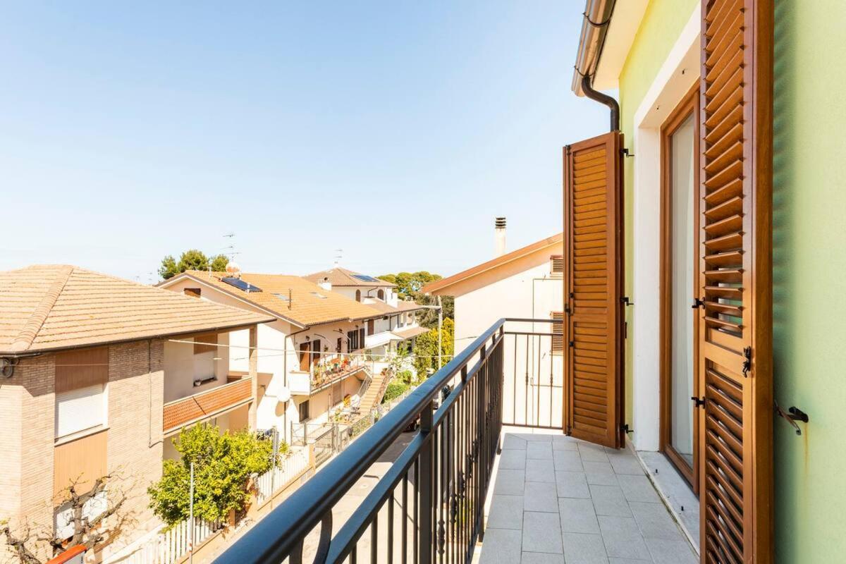 شقة Casa Lilly Porto SantʼElpidio المظهر الخارجي الصورة