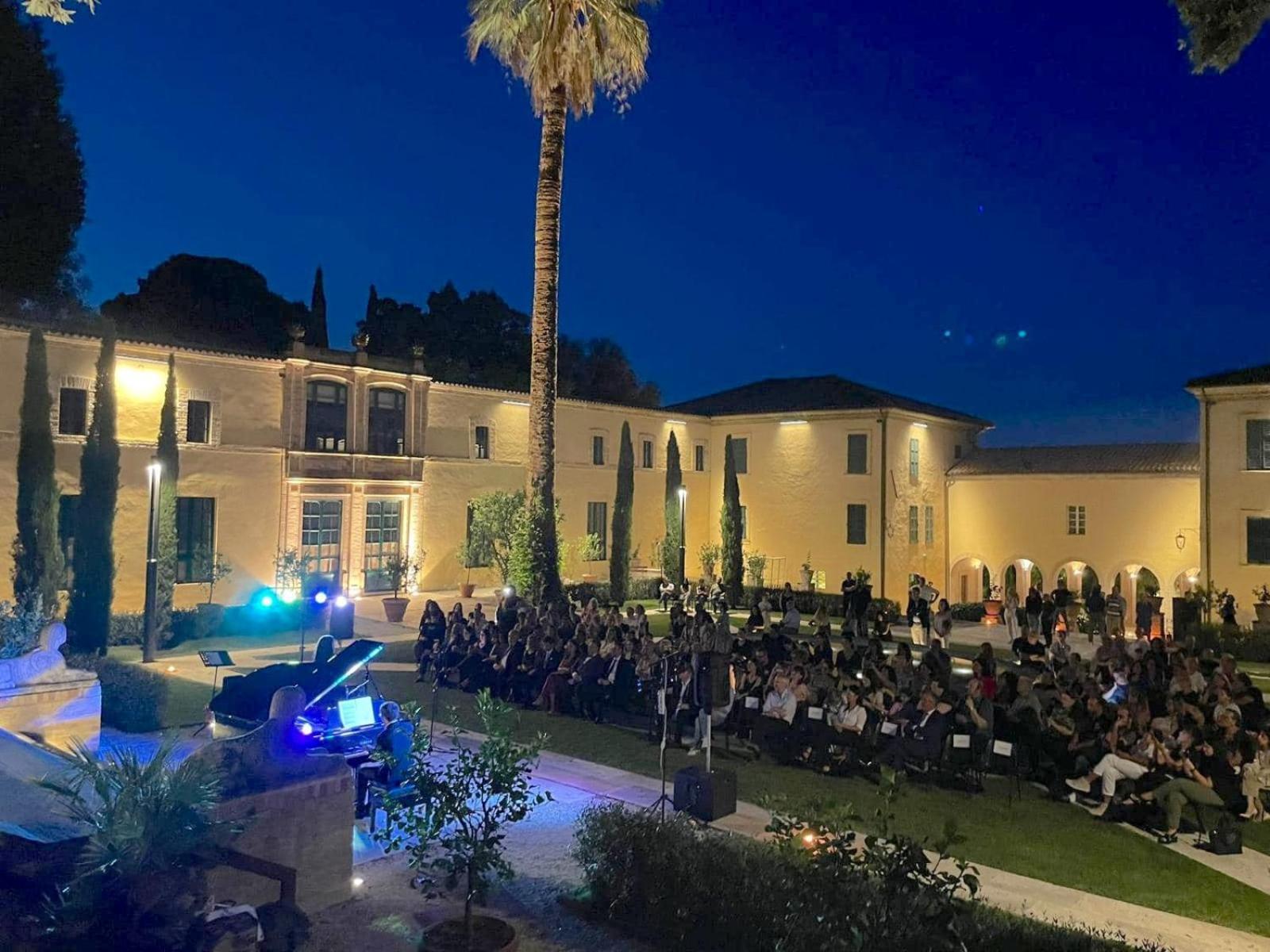 شقة Casa Lilly Porto SantʼElpidio المظهر الخارجي الصورة